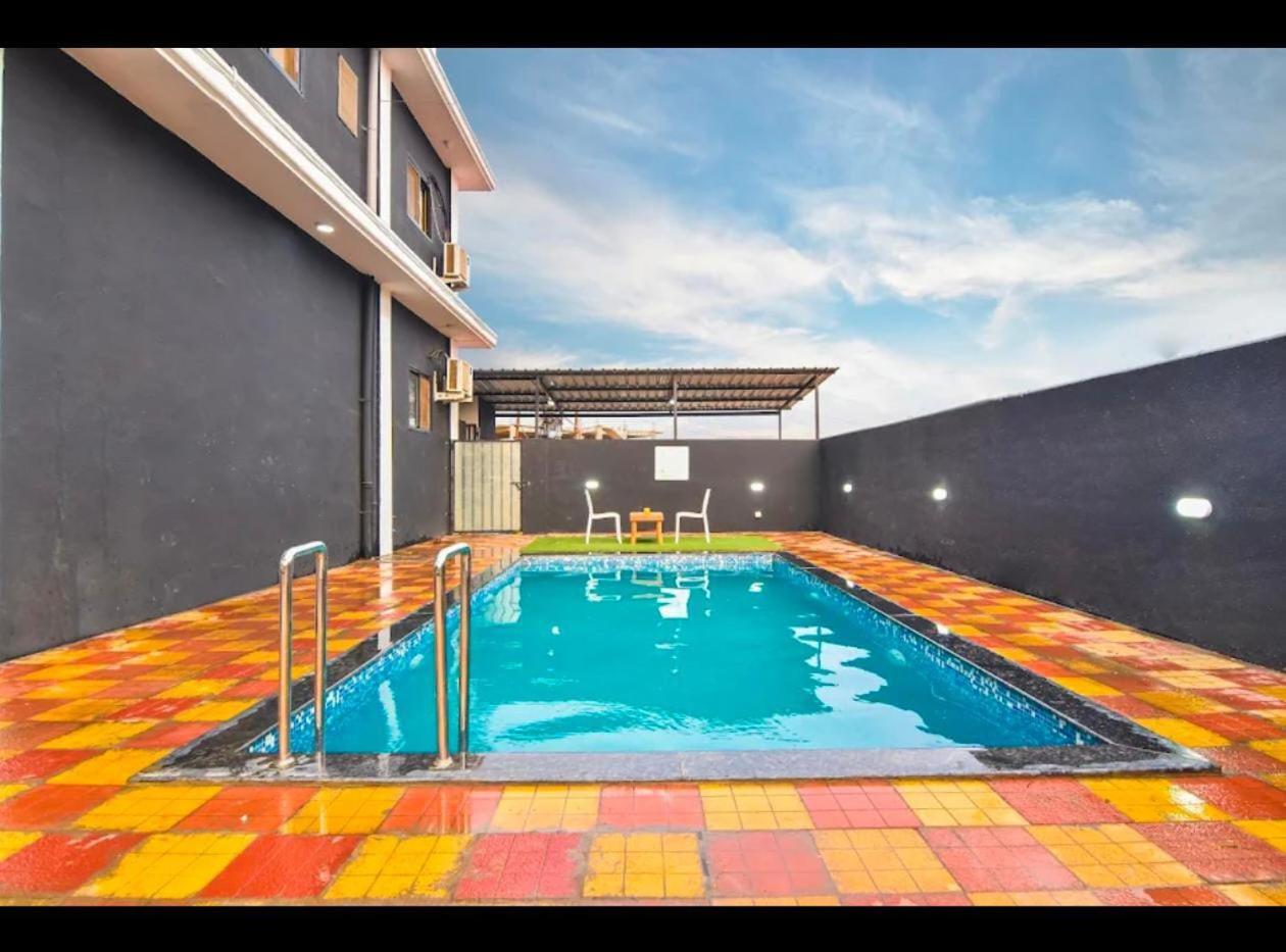 Empyrean Stay Ll 3Bhk Ll Black Horse Villa Ll Ac Ll Private Pool Ll Wifi II Lux Ll Lonavala Exterior photo