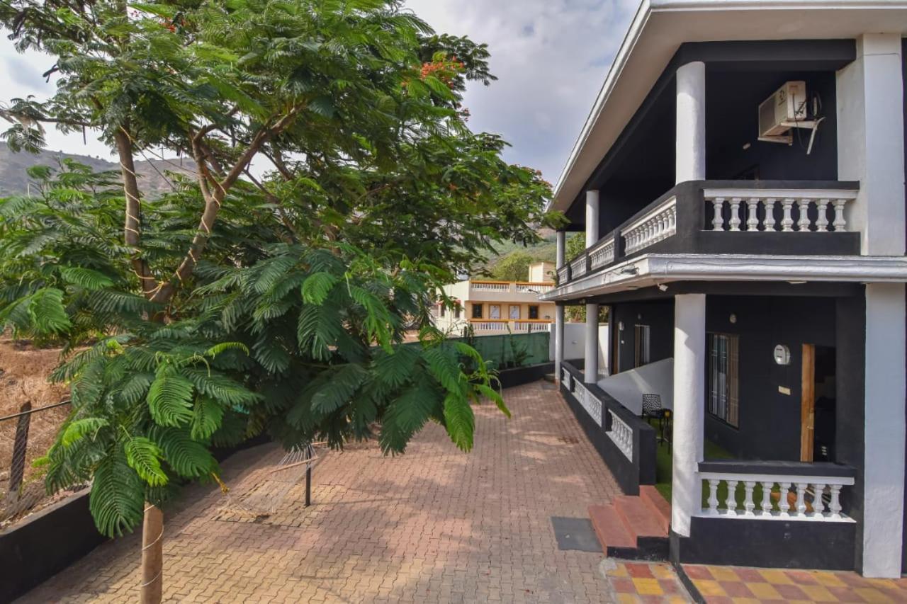 Empyrean Stay Ll 3Bhk Ll Black Horse Villa Ll Ac Ll Private Pool Ll Wifi II Lux Ll Lonavala Exterior photo